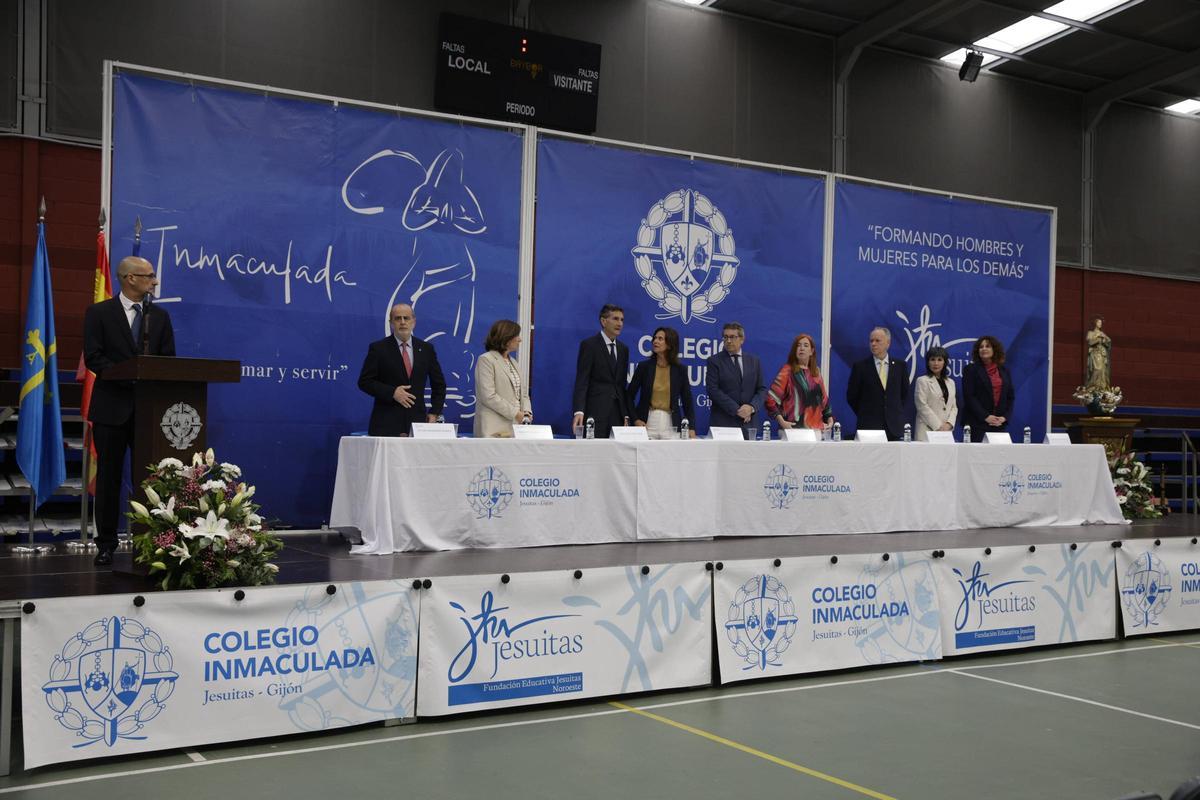 Las graduaciones de la Inmaculada, La Asunción y el FEC Montedeva, en imágenes