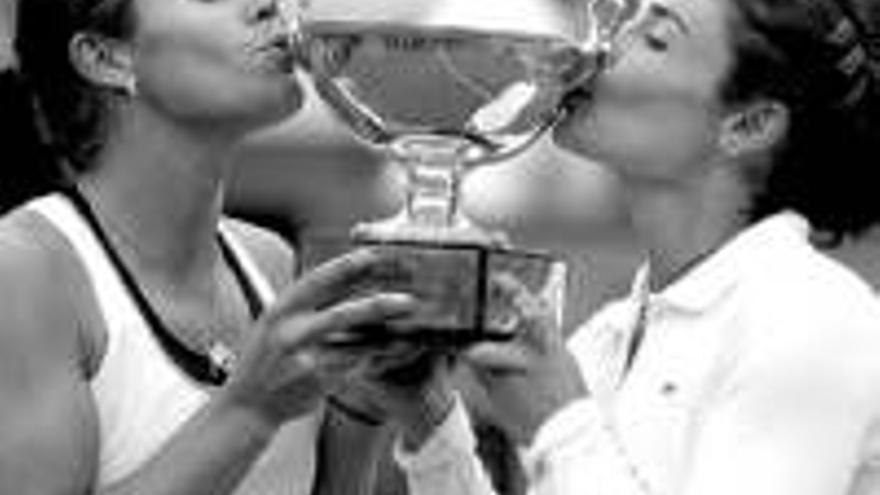 Anabel Medina y Virginia Ruano, campeonas en la final de dobles