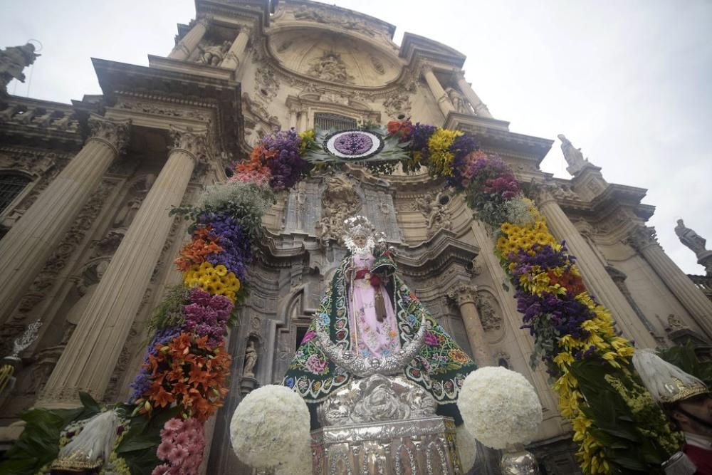 Ofrenda floral a la Morenica