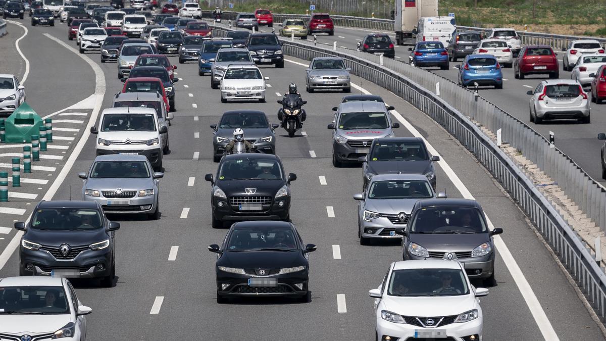 Las carreteras de buena parte de España han registrado más actividad por el final del puente.
