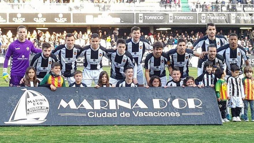 El CD Castellón se sube a la tercera plaza tras ganar al Ilicitano (2-0)