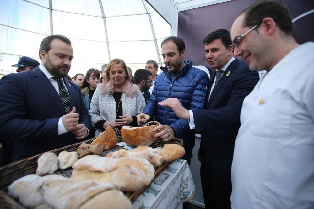 Roberto Vilar fue el encargado de dar el pregón en esta 49ª edición de la Feira do Cocido