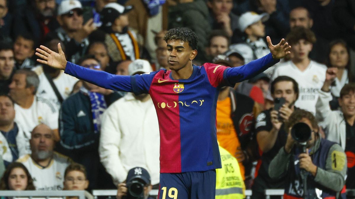Los insultos racistas a Lamine Yamal durante el clásico en el Bernabéu: "A vender pañuelos al semáforo"