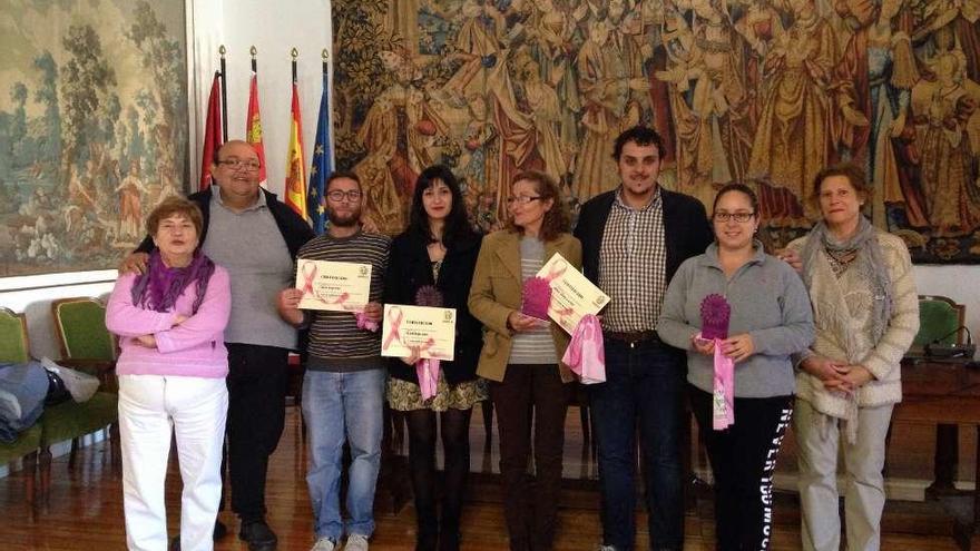 &quot;Frutería Fernando&quot; consigue el primer premio en el concurso de escaparates de UCCTA