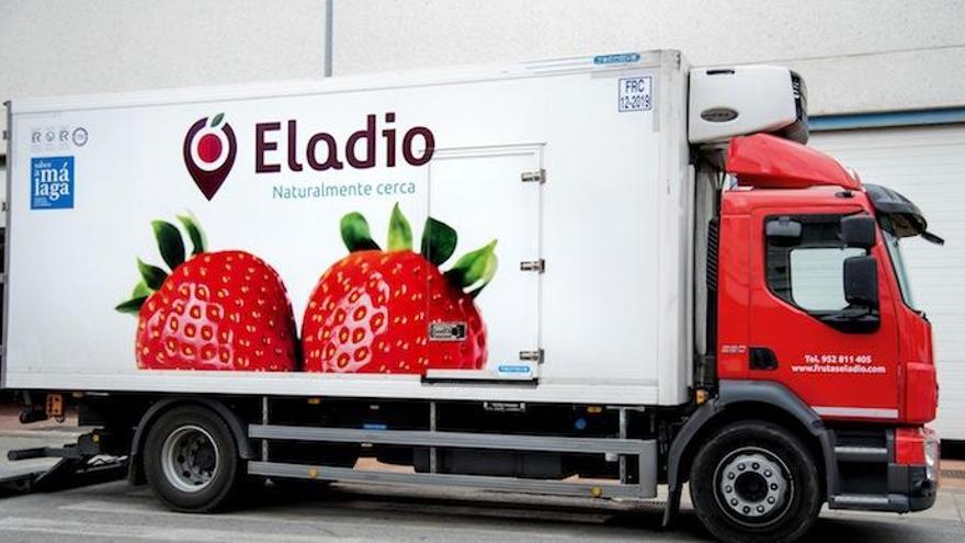 Un camión de la flota de Eladio Frutas y Verduras.