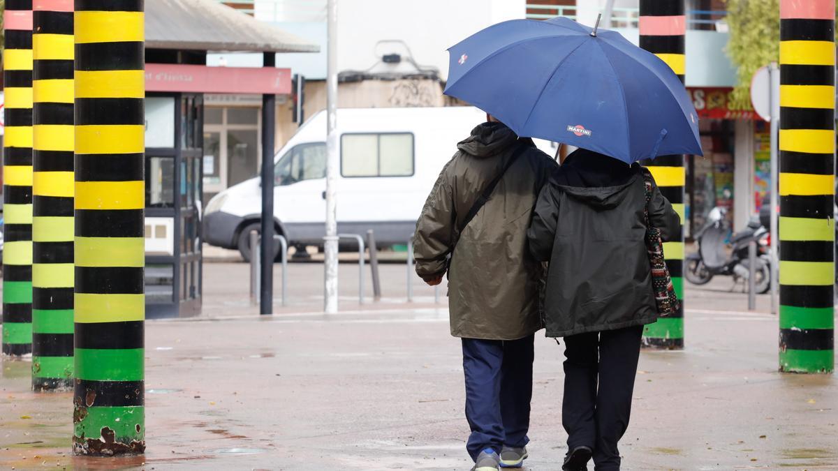 Hace días que no deja de llover de forma intermitente en Ibiza