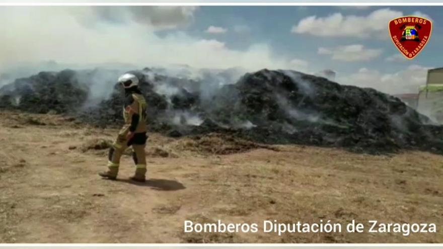 Extinción de un incendio en la deshidratadora de Luceni