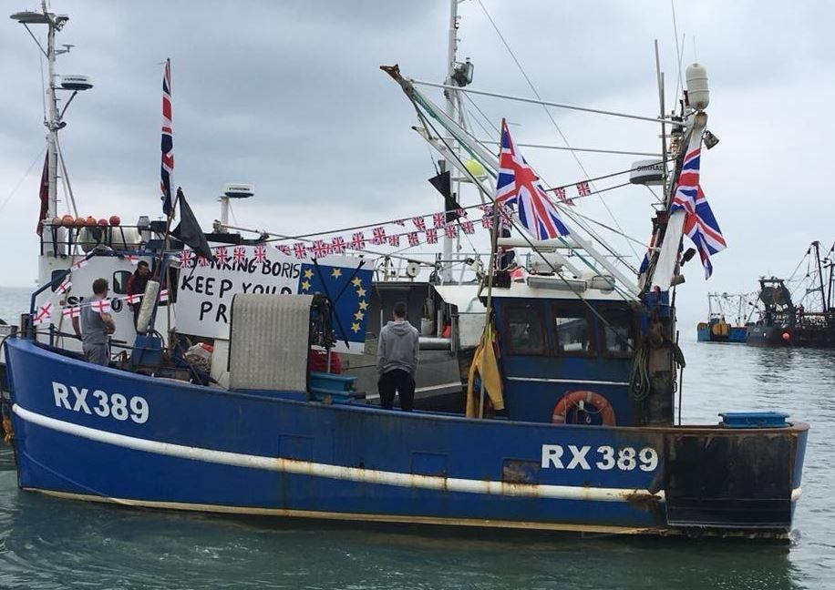 Docenas de buques de bandera británica han clamado contra la extensión del periodo transitorio hasta 2021