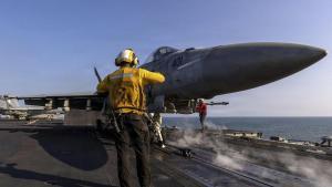 Trump amenaça de bombardejar les centrals elèctriques de l’Iran si no obre l’estret d’Ormuz totalment en 48 hores