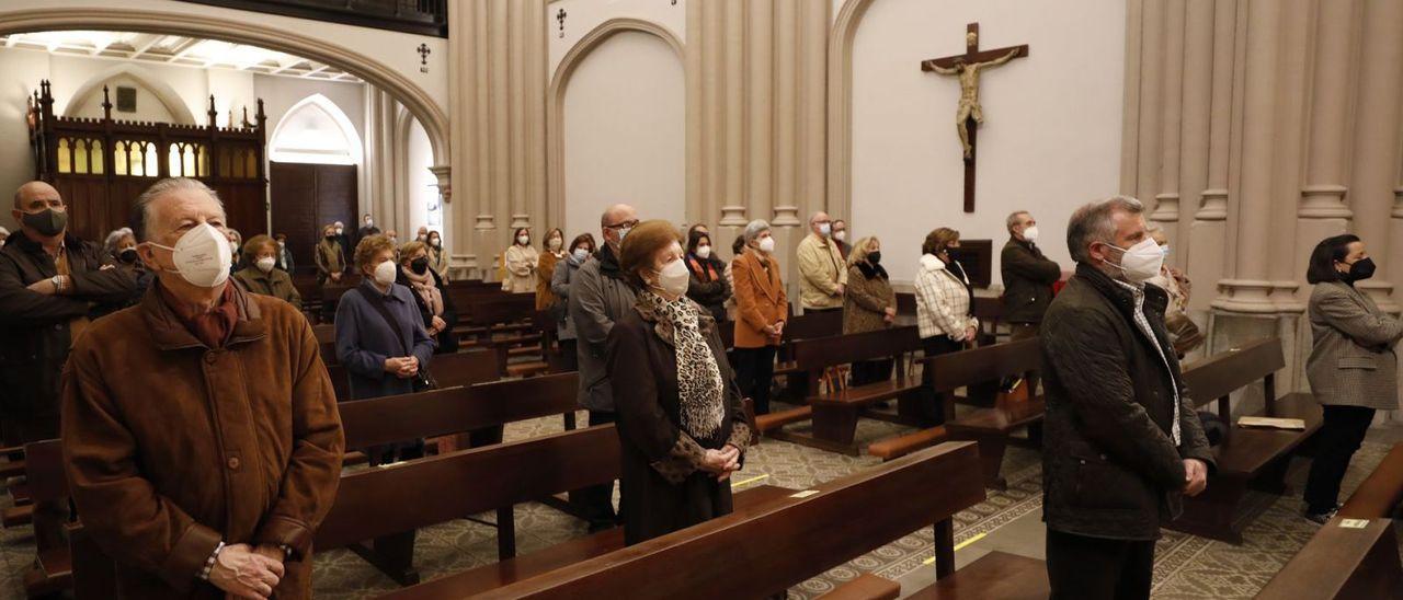 Una misa en la iglesia del Sagrado Corazón de Jesús.