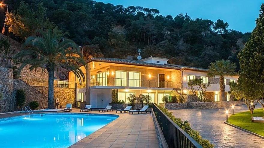 Villa de lujo en alquiler situada en la Costa Brava