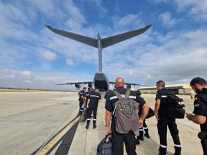Un equipo USAR de la UME, compuesto por 56 militares y 4 perros, ha despegado hoy desde la Base Aérea de Zaragoza hacia Marrakech