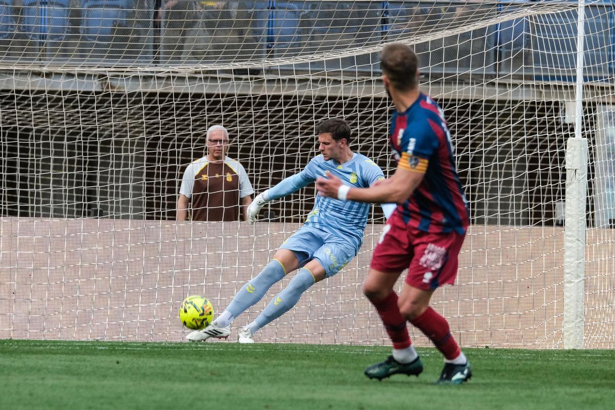 UD Las Palmas-Huesca | 05/04/2026  | 05/04/2026 | Fotógrafo: José Carlos Guerra