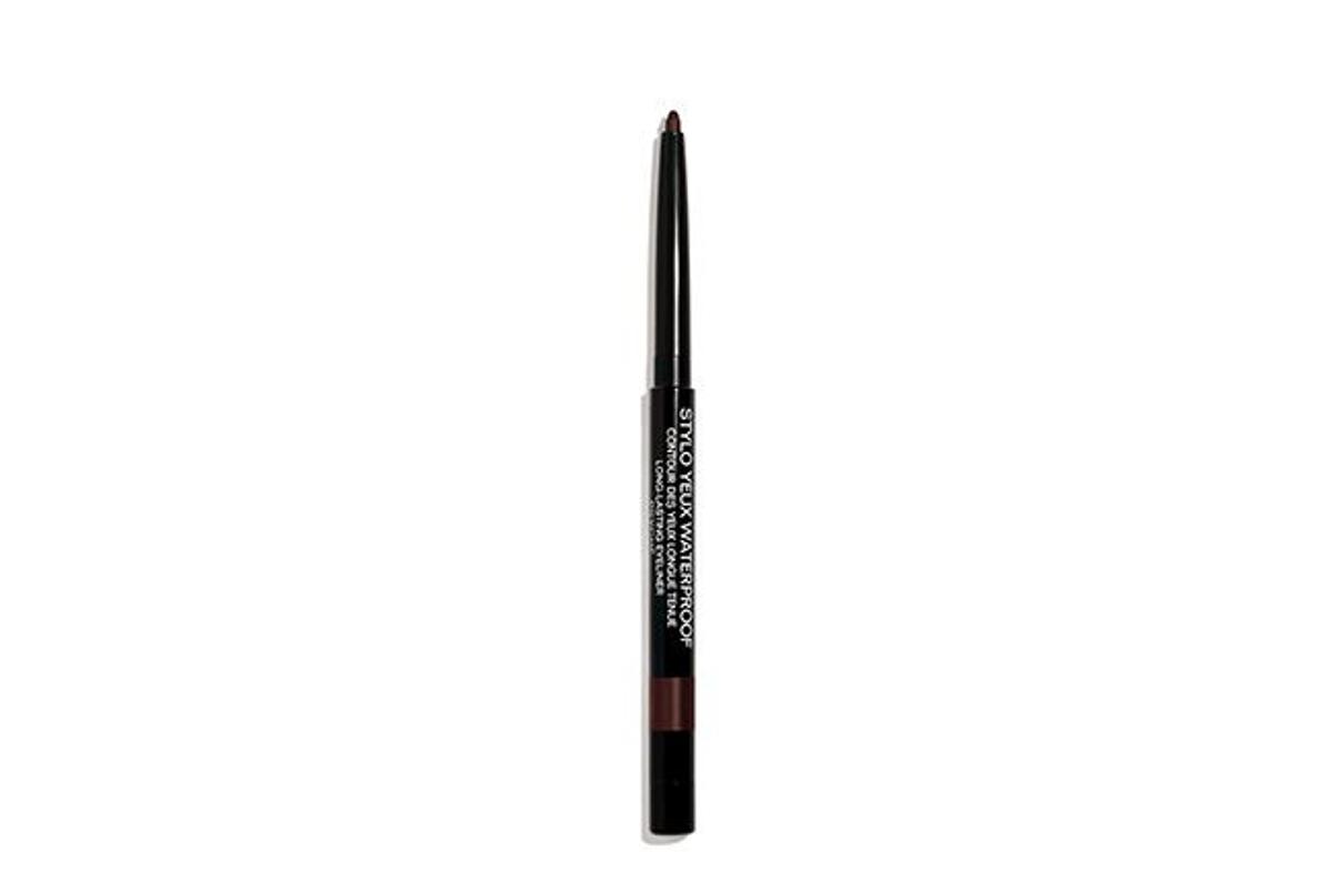 3. Eyeliner Stylo Yeux Waterproof de Chanel