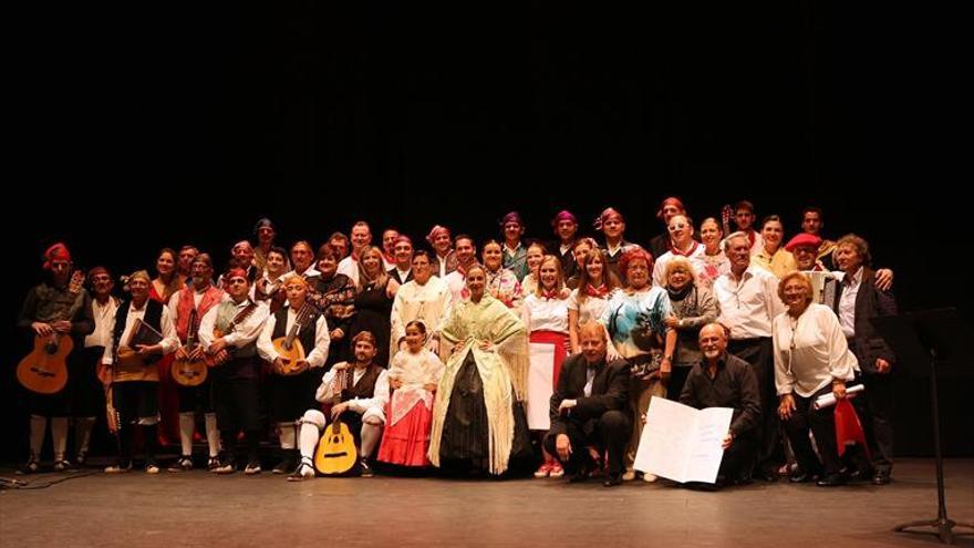 Homenaje de Baluarte a la cantadora Pilarín Bueno