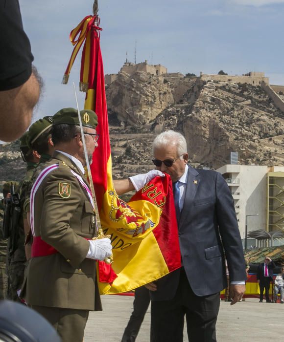 600 personas juran bandera en Alicante