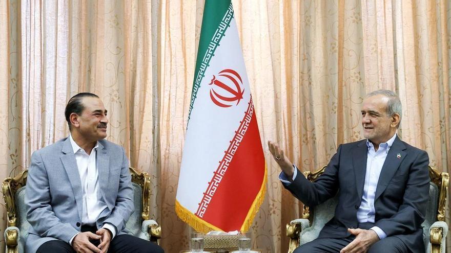 El Pakistan intenta mantenir vives les negociacions entre l’Iran i els EUA mentre Washington prepara sancions econòmiques «històriques»