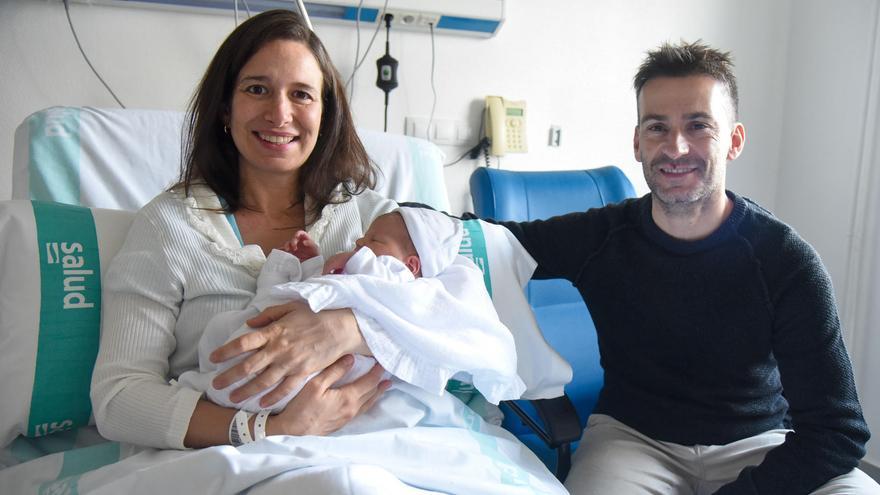 La primera bebé de 2026 en España ha nacido en Barbastro: "Ha sido toda una sorpresa"