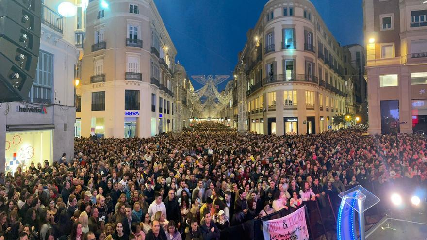Málaga enciende sus luces de Navidad en la calle Larios