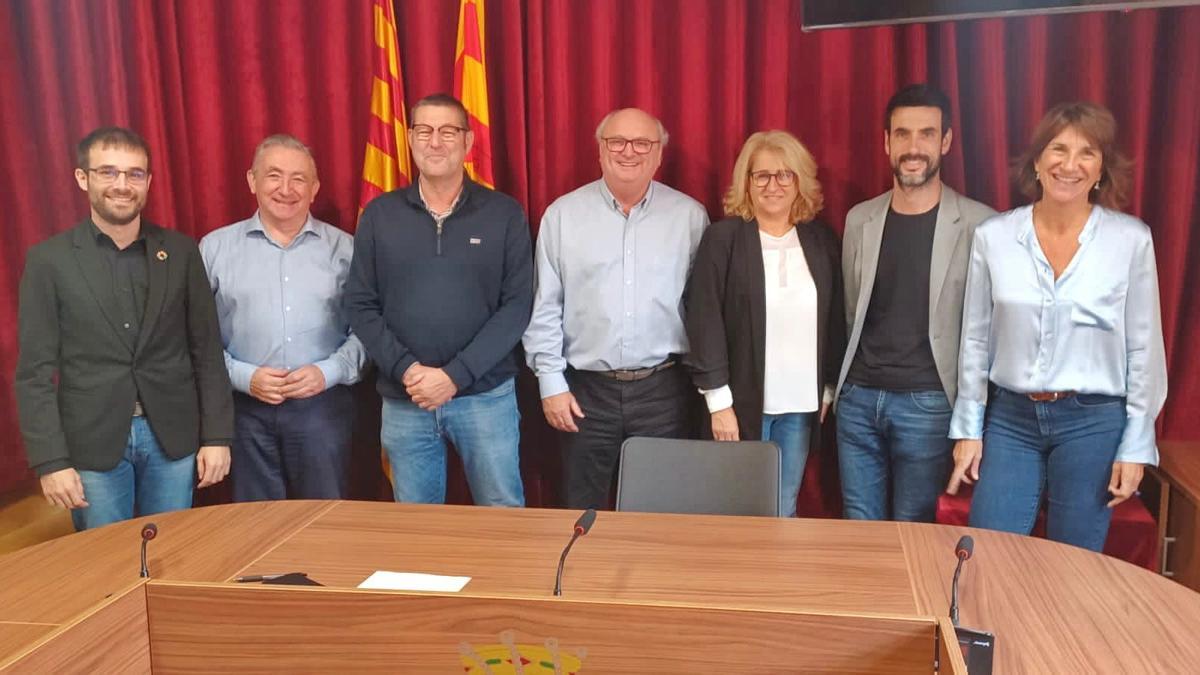 Els set alcaldes empordanesos reunits a Torroella de Montgrí