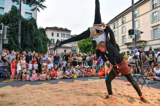 El MIM 2026 amplia la presència als carrers de Sueca amb nous espais d'accés lliure i espectacles itinerants