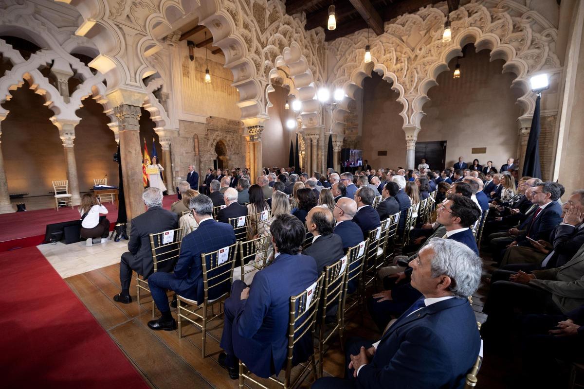 El patio de Santa Isabel, lleno de invitados.