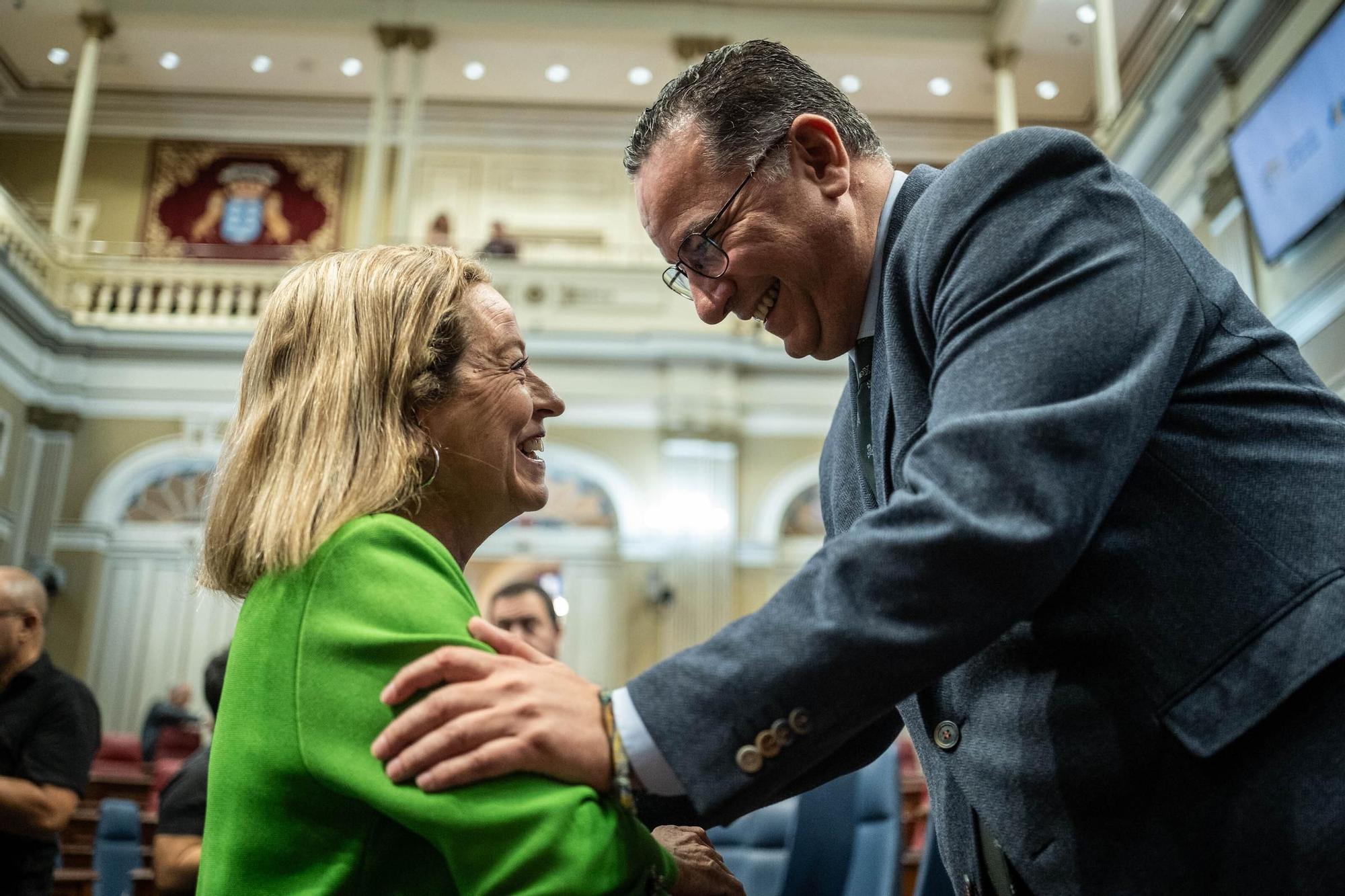 Pleno del Parlamento de Canarias (12.12.09)