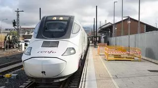 Osuna dice que el tercer Alvia entrará en Mérida cuando terminen las obras de la alta velocidad
