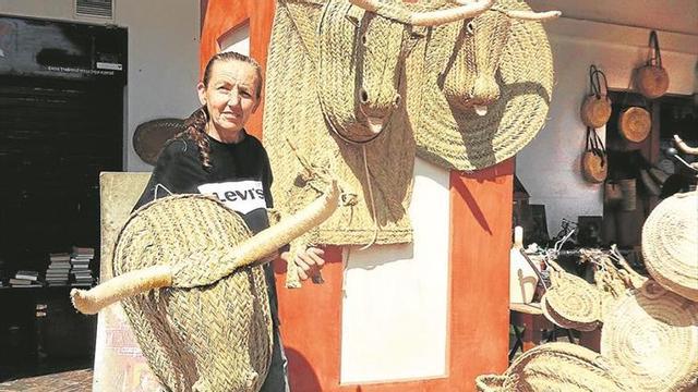 «Las cabezas de toro de esparto son decorativas»