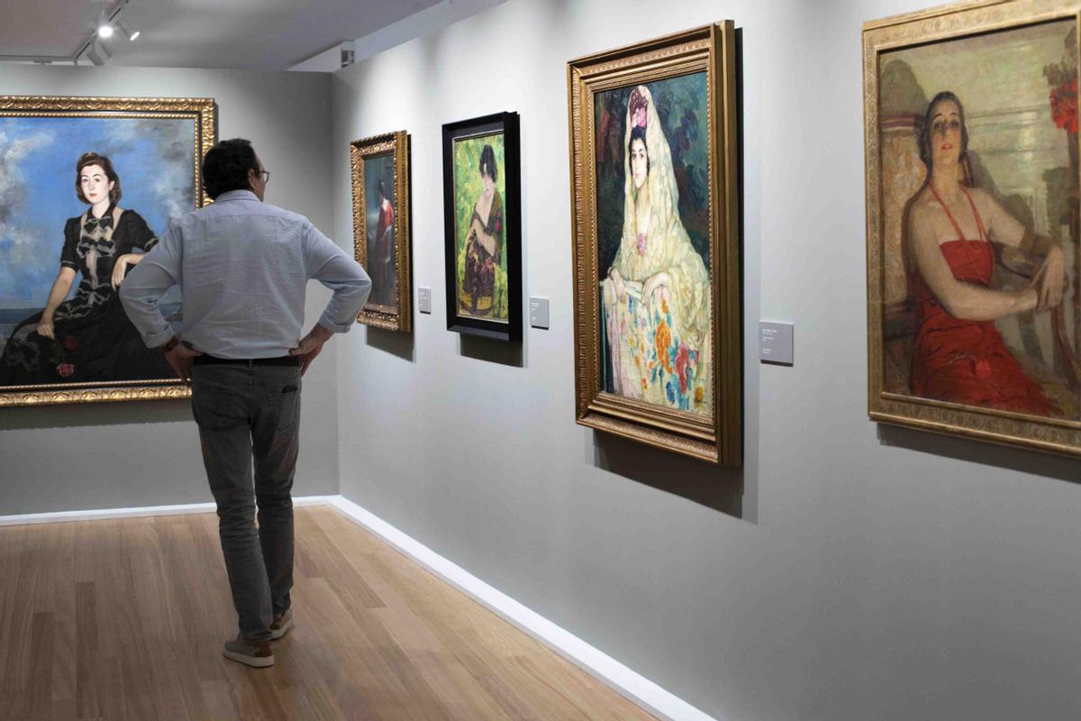 Exposición Identidades Femeninas