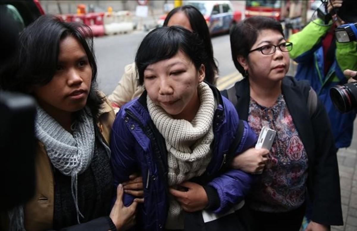 cmarquez28067860 erwiana sulistyaningsih arrives at the wanchai law courts to160624182239 cmarquez28067860 erwiana sulistyaningsih arrives at the wanchai law courts to160624182239