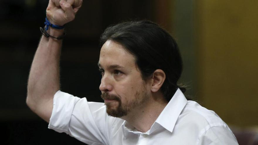 Iglesias acusa el PSOE de preferir les «oligarquies» al «canvi»