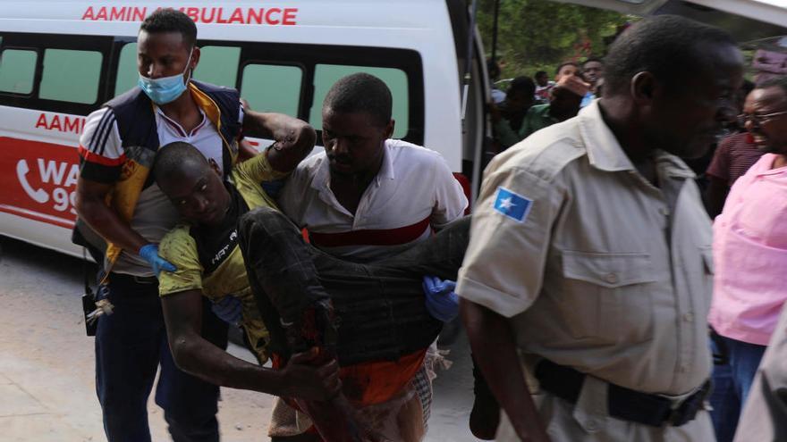 Explosión de un coche bomba en la capital de Somalia