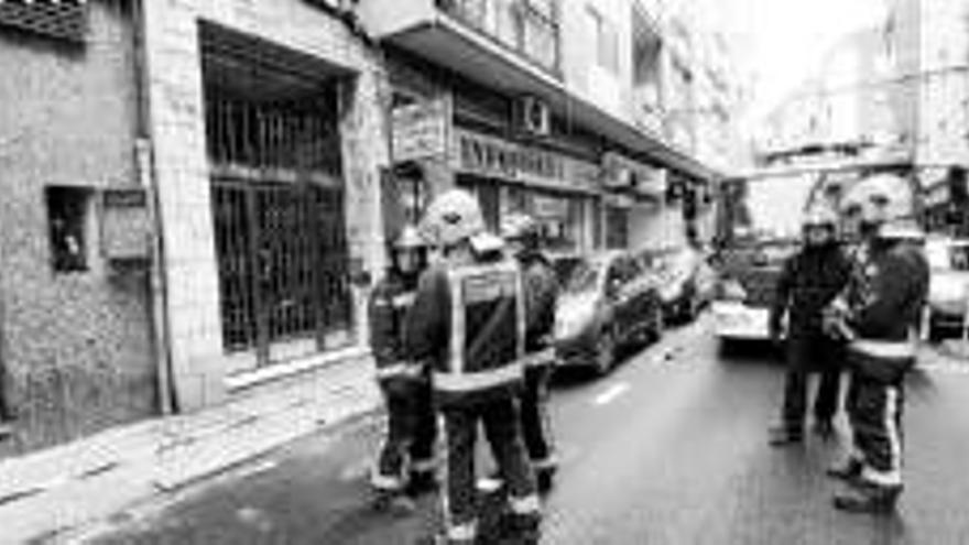 Escape de gas en la calle gomez becerra