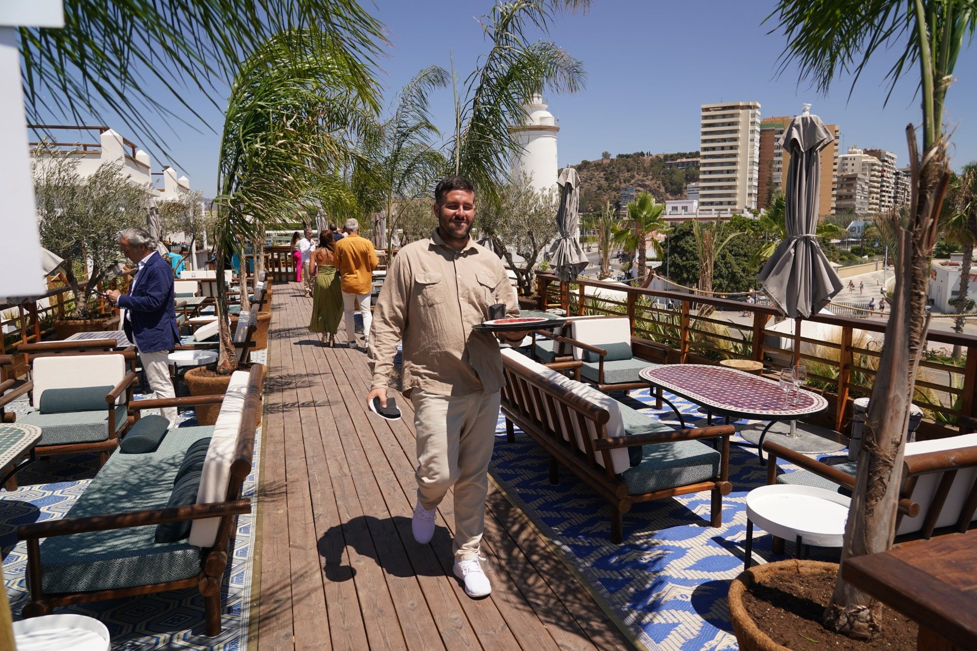 Así es el nuevo restaurante de Trocadero en la antigua Casa de Botes del Puerto de Málaga