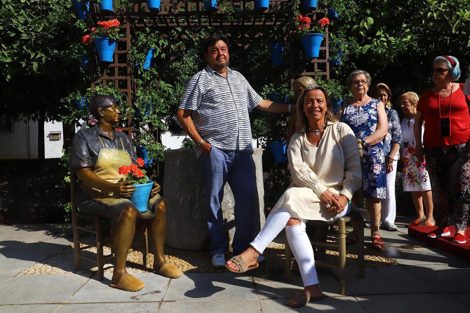 Inauguración del nuevo conjunto escultórico de homenaje a los Patios de Córdoba, obra de Juan Manuel Belmonte