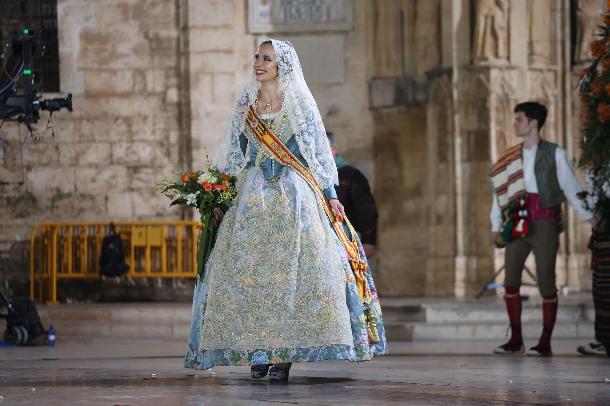 Ofrenda 2023 | Falleras Mayores e Infantiles de comisiones del 17 de Marzo (y II)