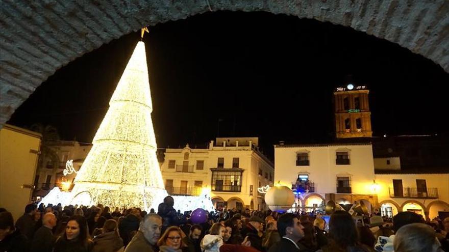 La iluminación especial de la Navidad se inaugura con teatro, magia y música