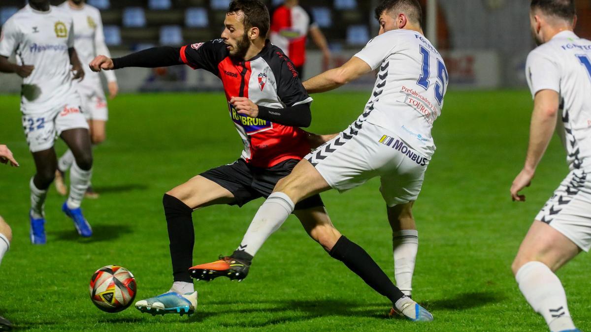 La Sarriana penaliza la falta de fútbol del Arosa (0-1)