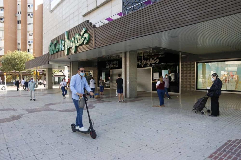 Lunes, 1 de junio | Abren en Málaga los centros comerciales