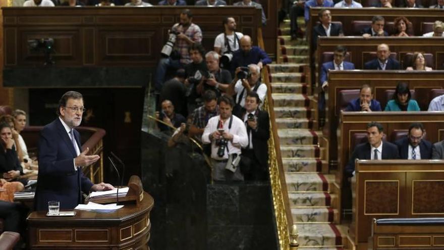 Rajoy pide a Sánchez &quot;un poco de responsabilidad&quot; y que le deje gobernar