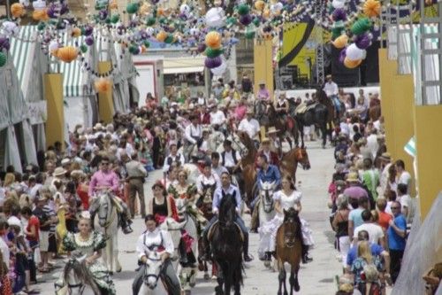 El desfile ecuestre toma el Real de Torrevieja