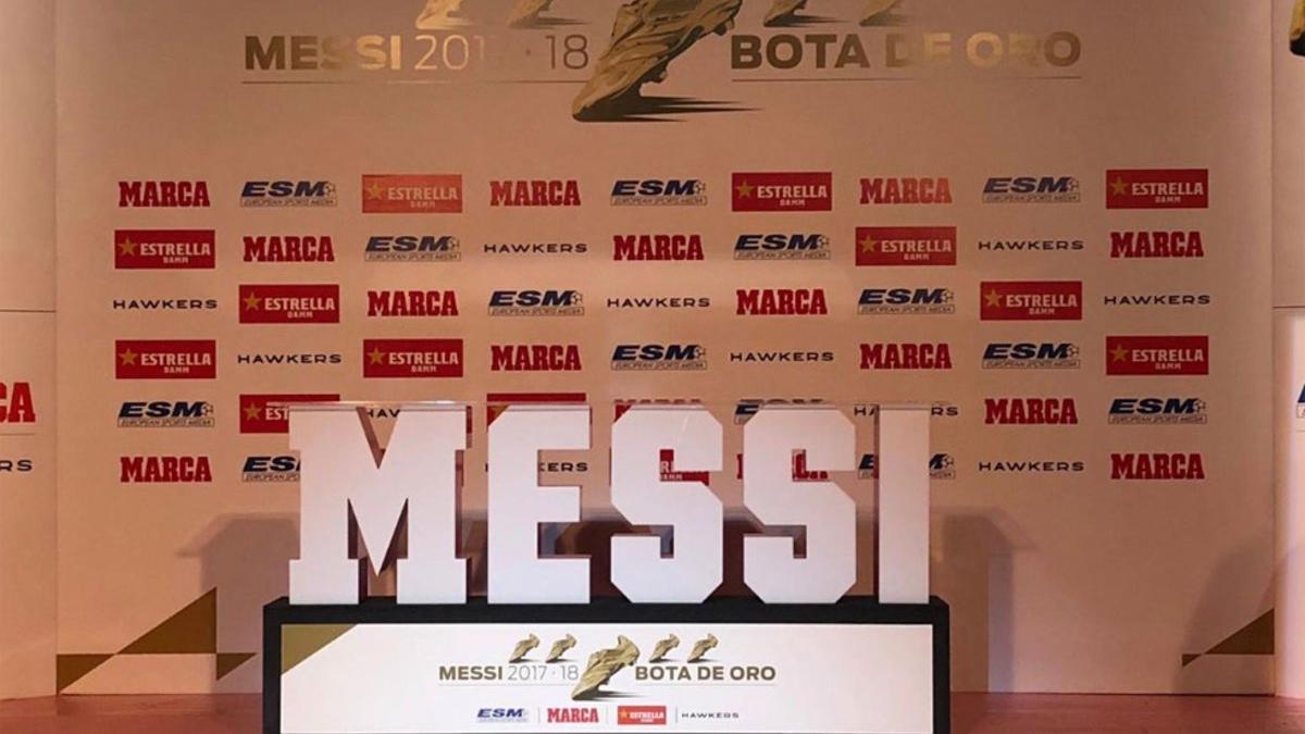 Leo Messi recibe en Barcelona su quinta Bota de Oro