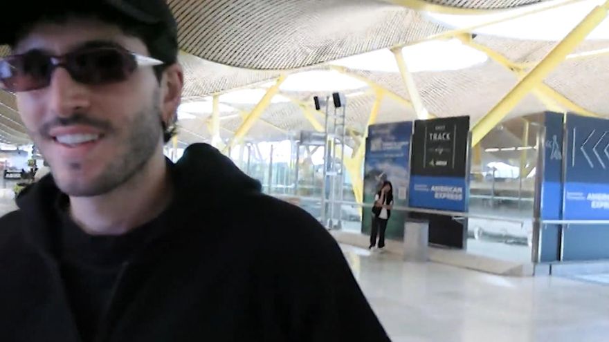 Sebastián Yatra responde rotundo a los rumores de relación con Lola Índigo