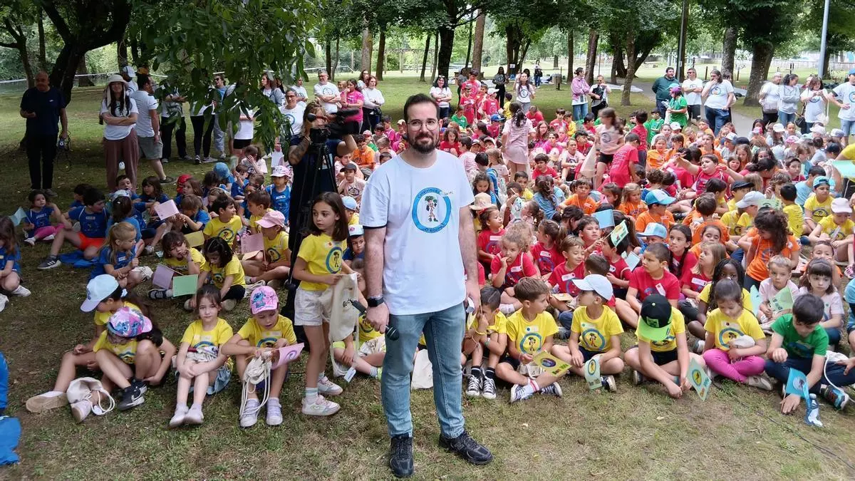 Nove colexios do Ribeiro celebran unha convivencia para visibilizar a educación rural fronte á despoboación