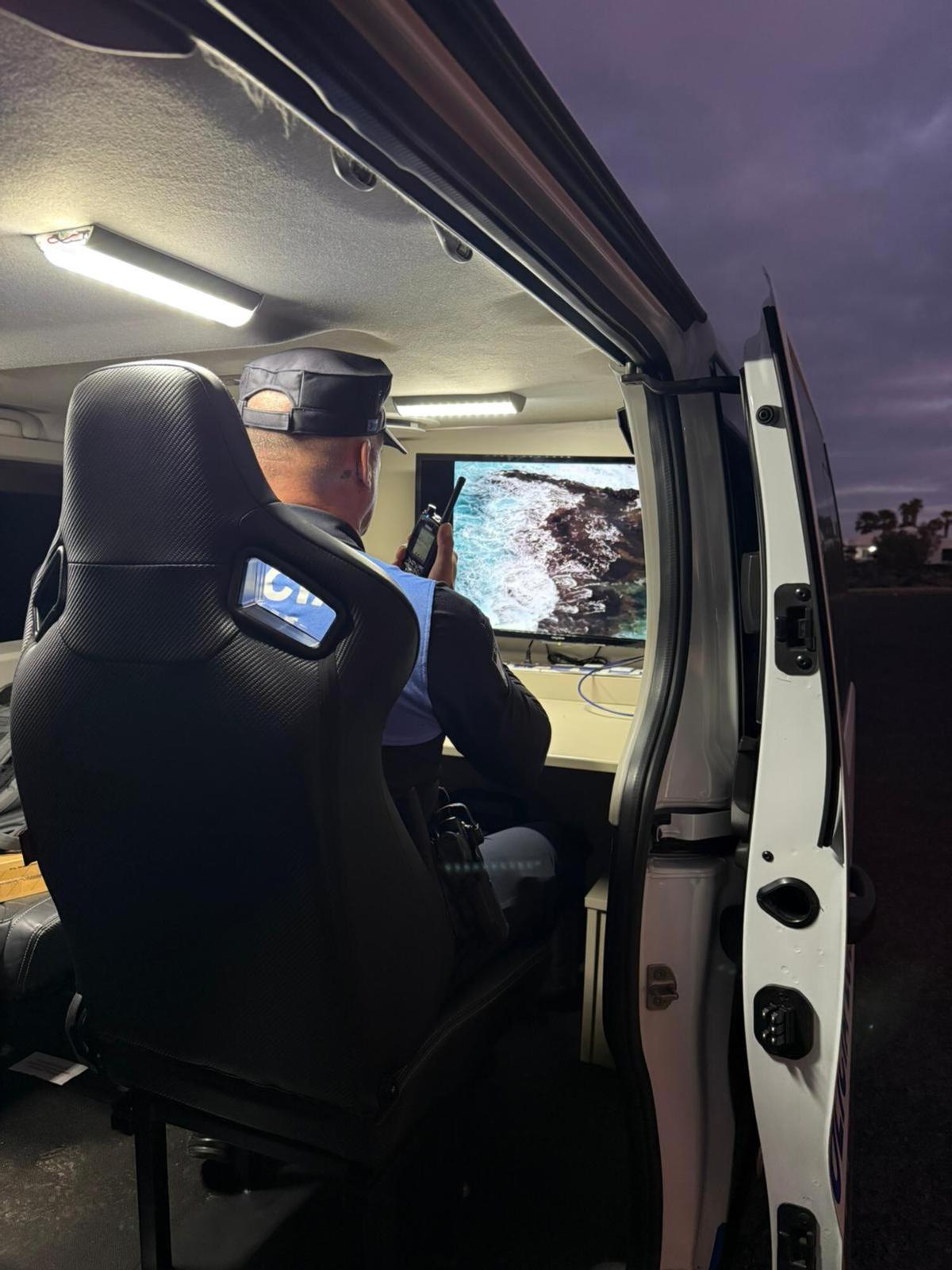 Segundo día de búsqueda del bañista extranjero desaparecido en Los Charcones en Lanzarote