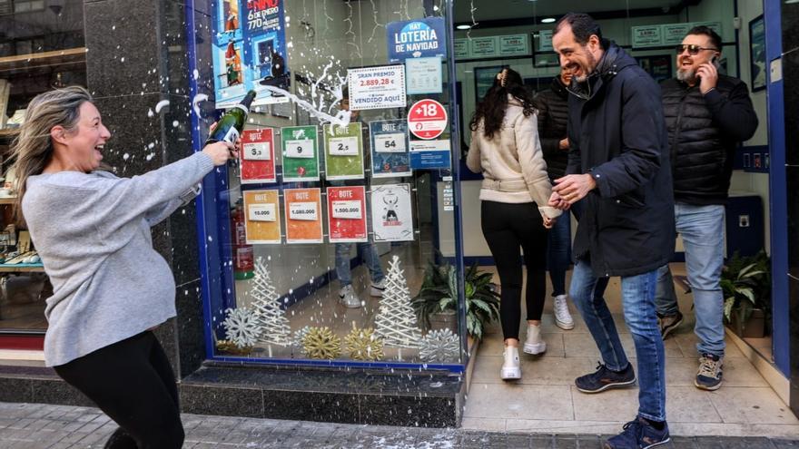 El Sorteo del Niño reparte 2 millones de euros en Alcoy