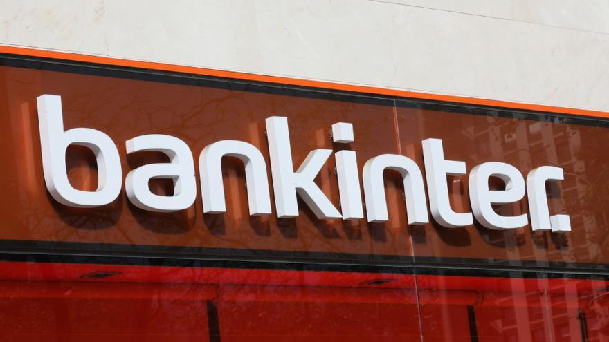 Bankinter gana 201 millones hasta marzo, un 9% más