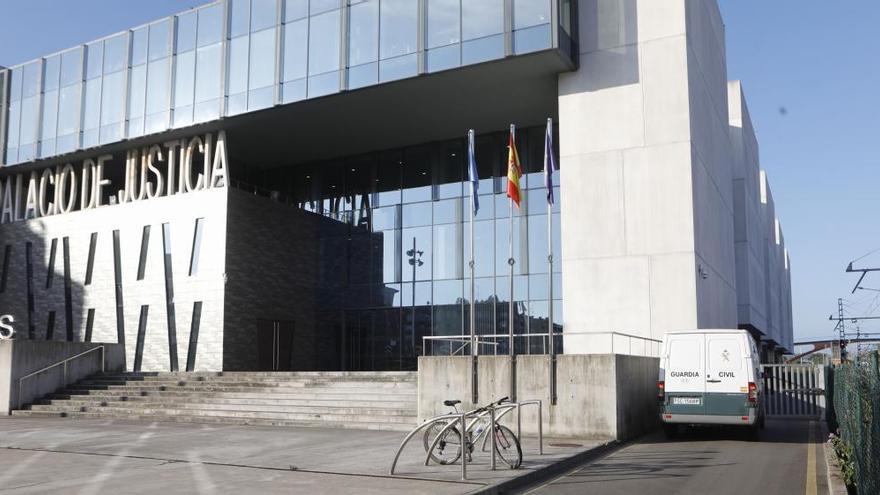 Un matrimonio de Gijón recuperará 40.000 euros por la nulidad de un contrato bancario