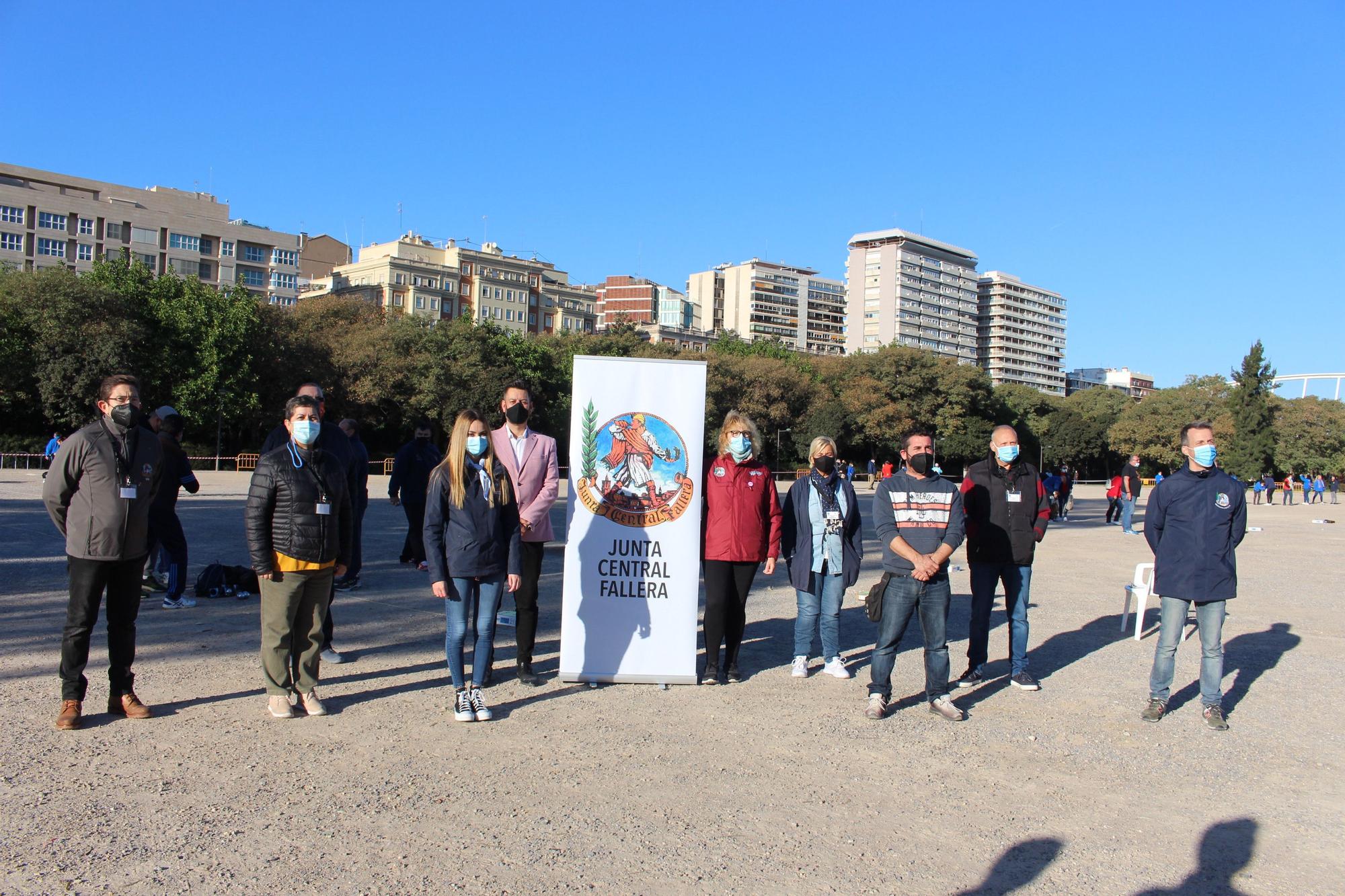 La actividad fallera vuelve a golpe de petanca